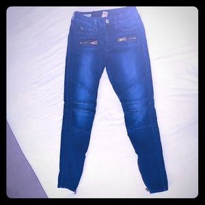True Religion mid rise Super Skinny jeans